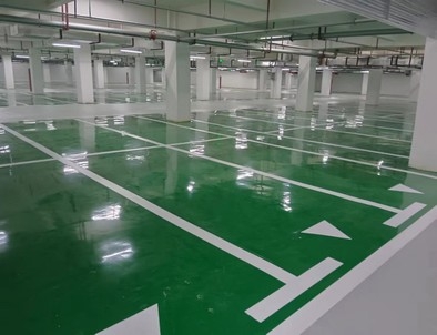 张家界张家界小区停车场标线